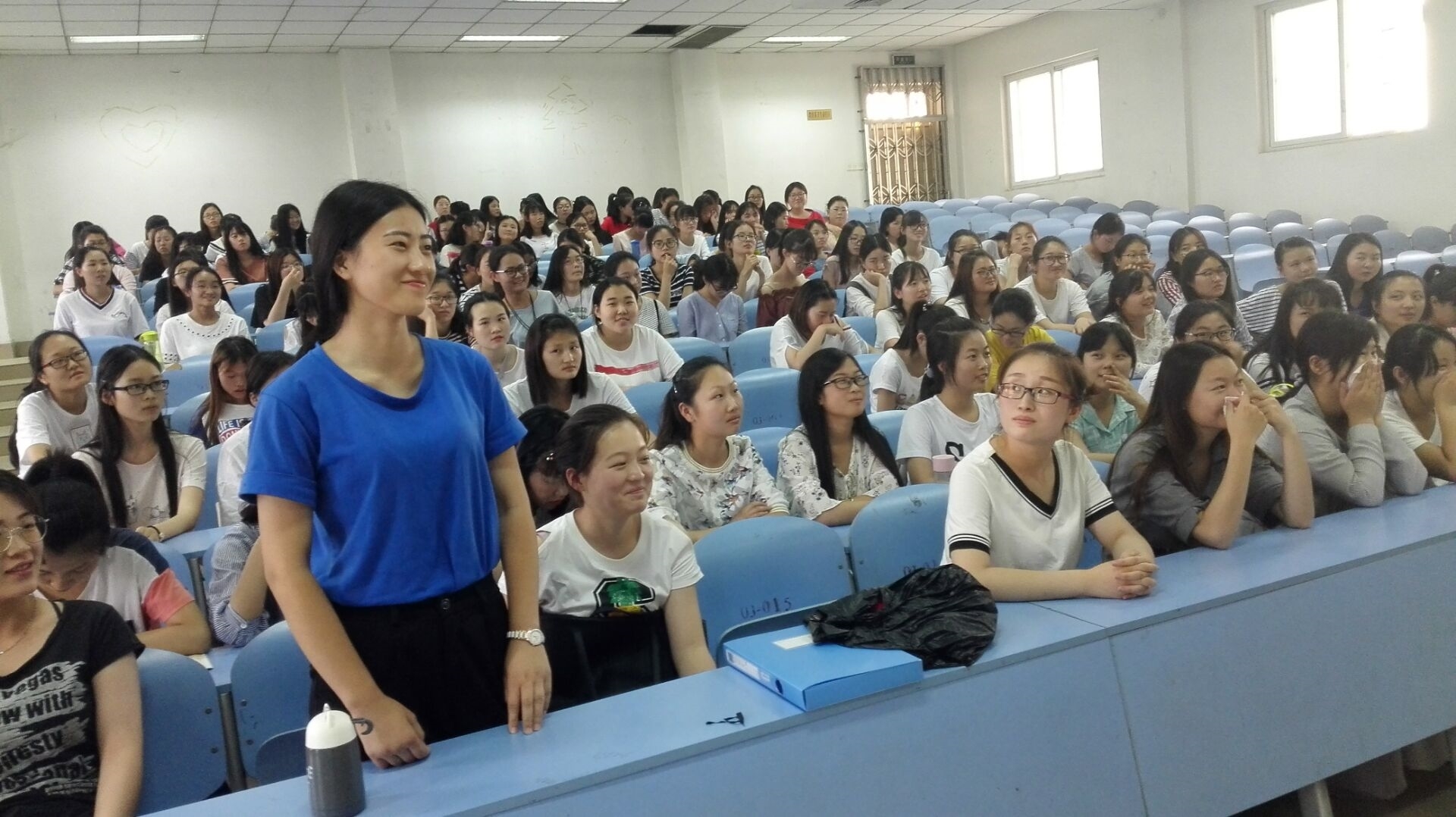 EF7697D5EFC3B730A5A973BCE3C6CF56.jpg EF7697D5EFC3B730A5A973BCE3C6CF56.jpg