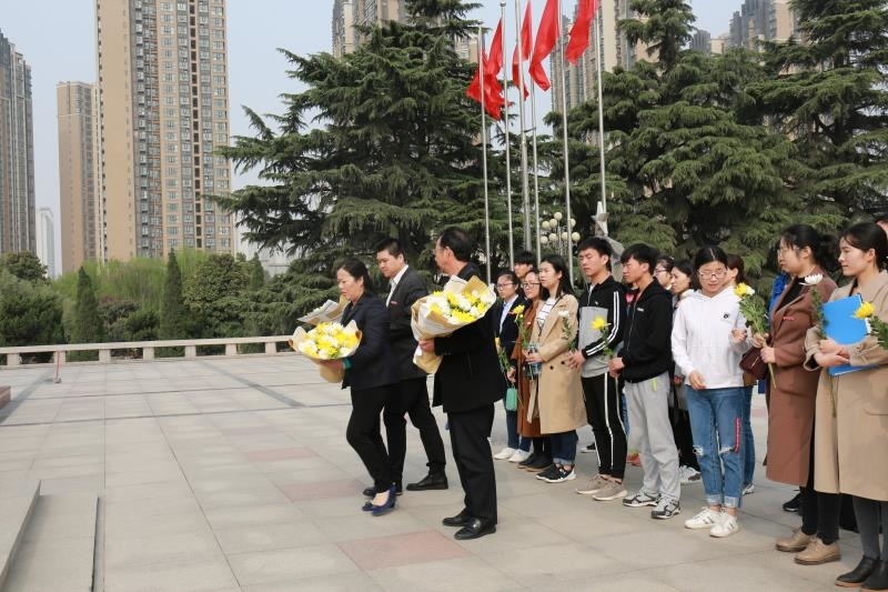 微信图片_201806211428241.jpg 微信图片_201806211428241.jpg