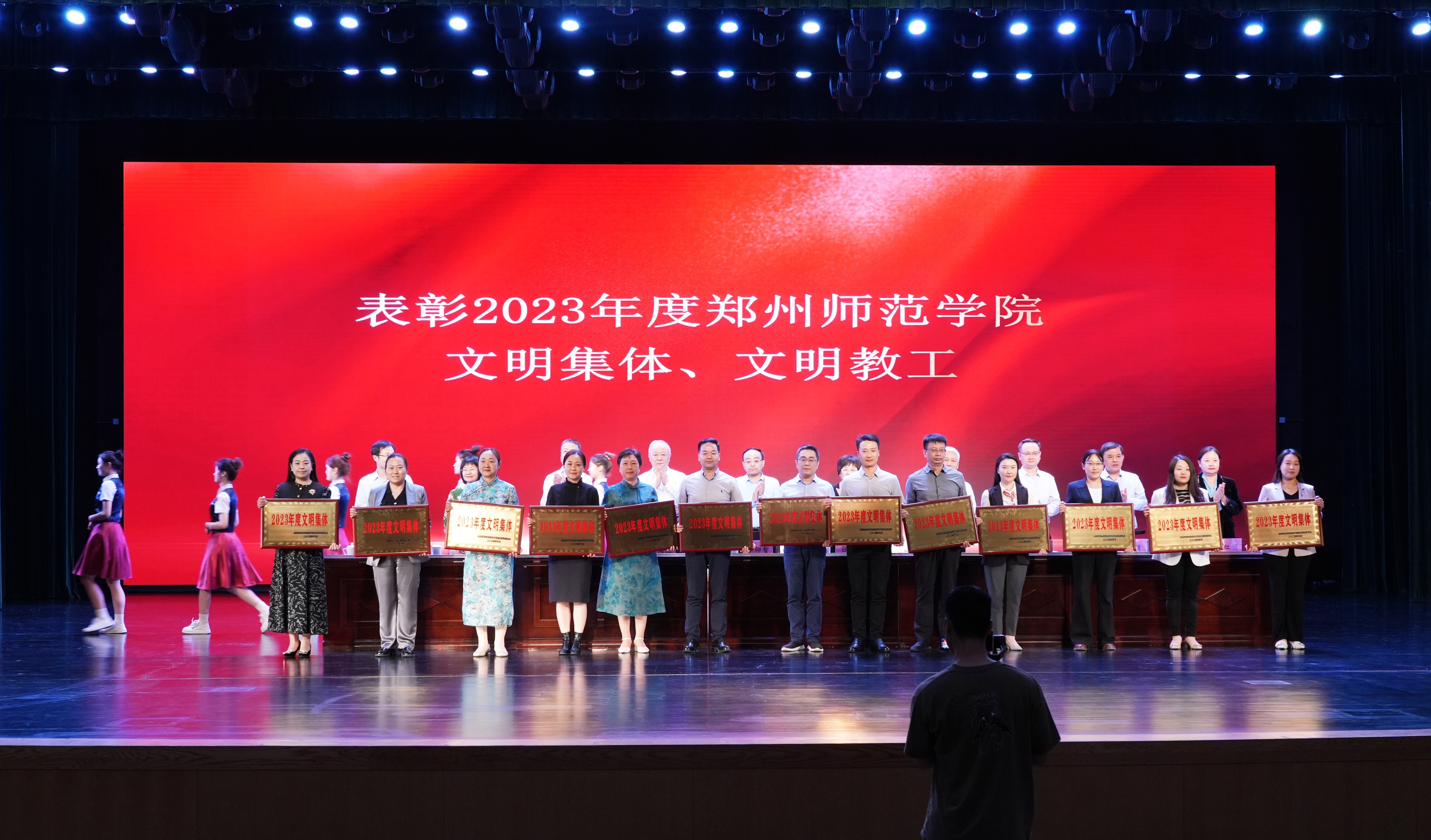 bcfb6036d3bc2407fe29b34d1c8f977c_133585148262324623_10.jpg bcfb6036d3bc2407fe29b34d1c8f977c_133585148262324623_10.jpg