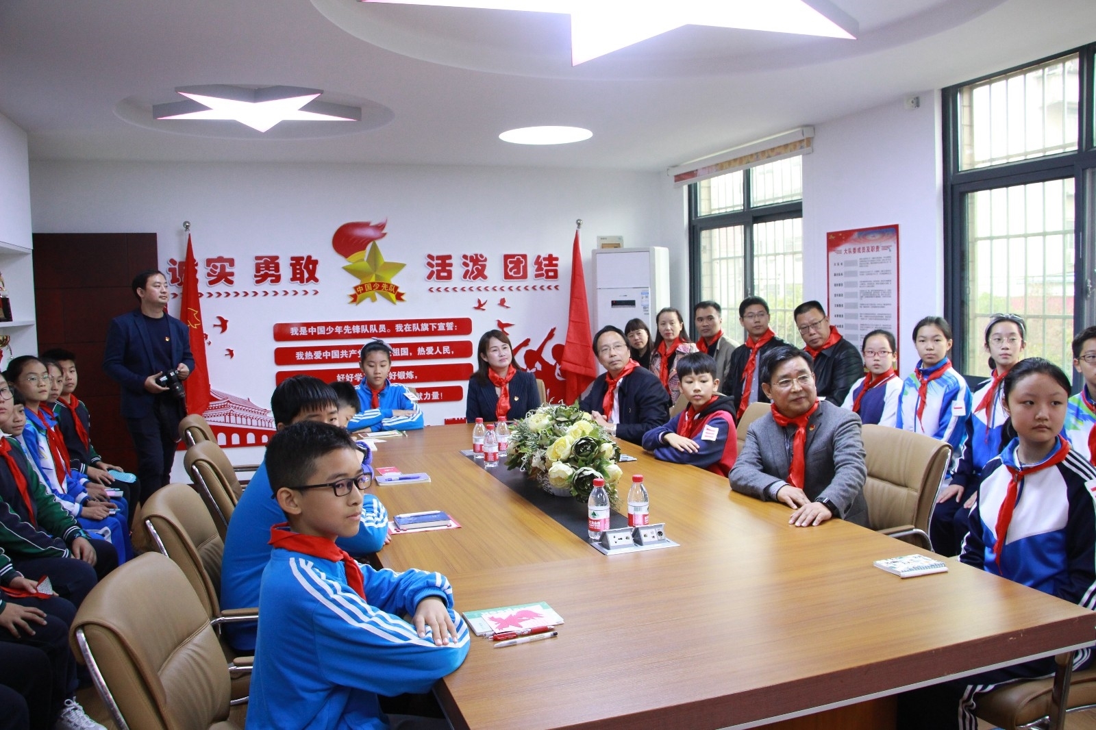 IMG_2565.JPG IMG_2565.JPG