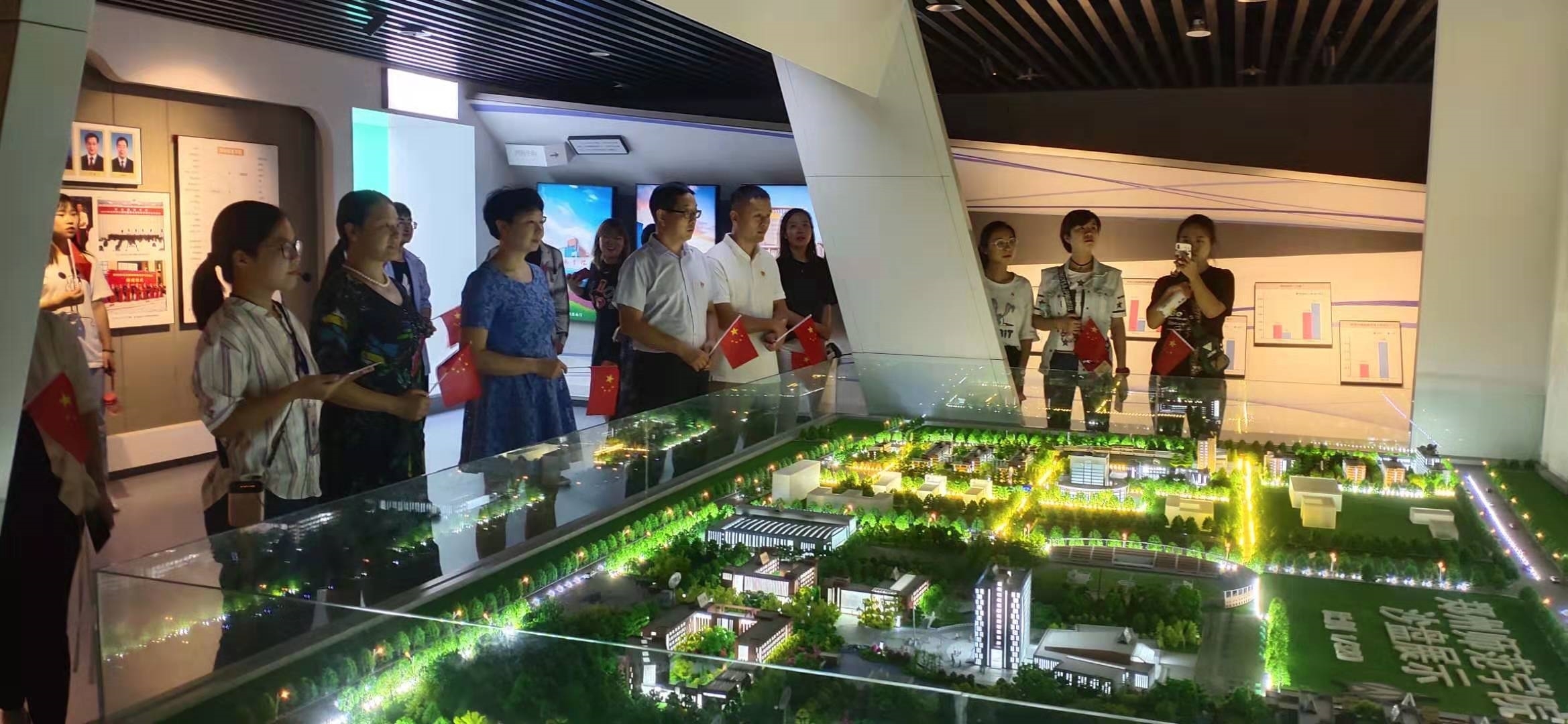 校史馆照片2.jpg 校史馆照片2.jpg