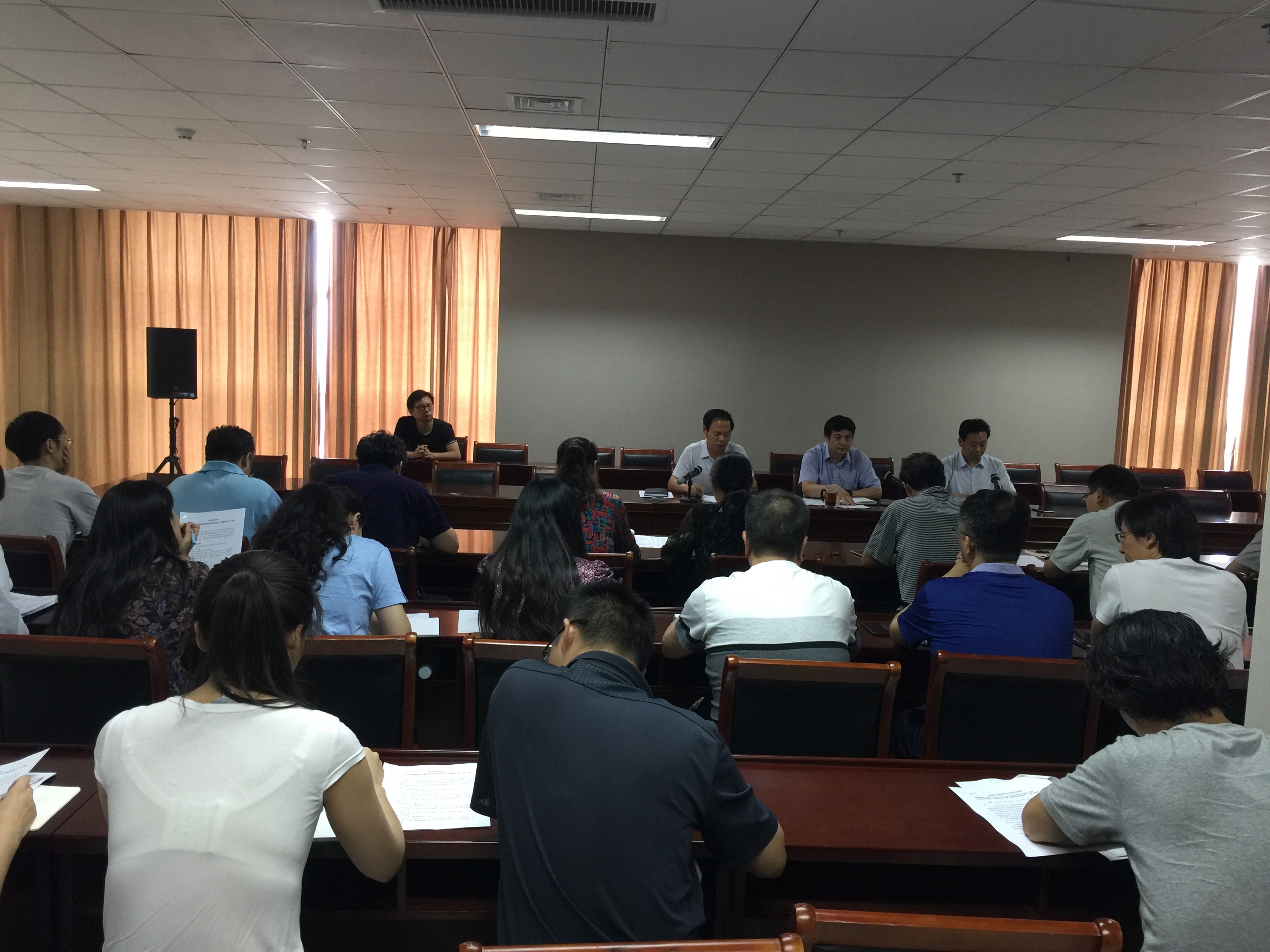 数据填报工作会议照片.jpg 数据填报工作会议照片.jpg